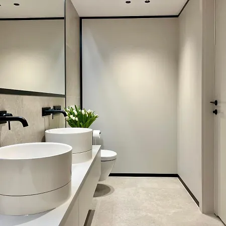 Malgorzaty Sobczak *